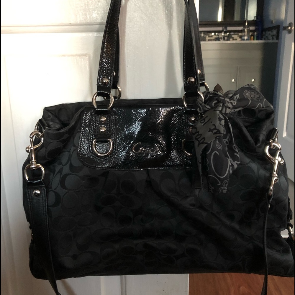 Coach black pocketbook